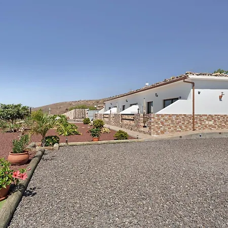 Casa La Sabina De Manuel סן מיגל דה אבונה