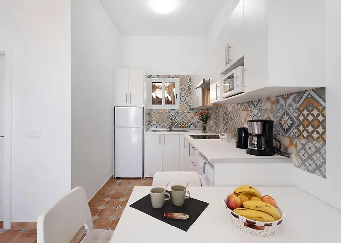 Casa La Sabina De Manuel * سان ميغيل ذي أبونا